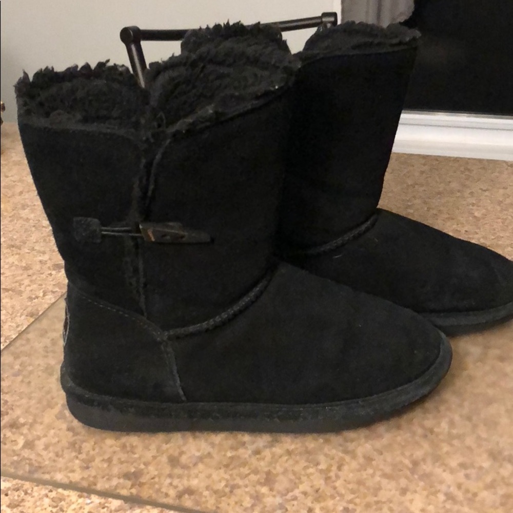 Bearpaw boots